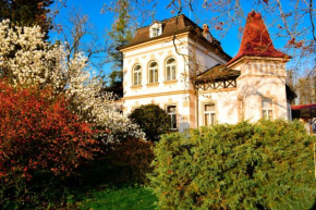 Гостиница Hotel Zámeček na Čeladné, Челадна